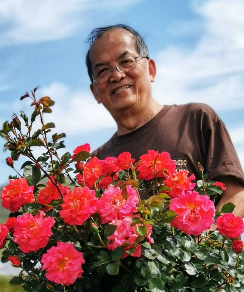 photo of world-renowned rose breeder Ping Lim